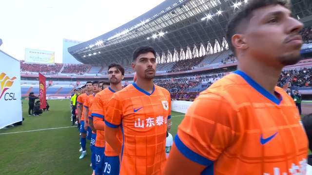 MK体育官方网站-马德鲁加留队，泰山只换1外援 三叉戟保中游水准 召回小段算补强